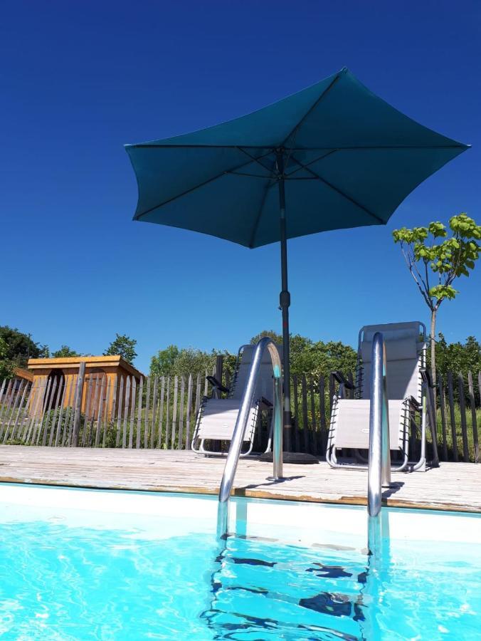 Fount de Cousteno Limbrassac Buitenkant foto