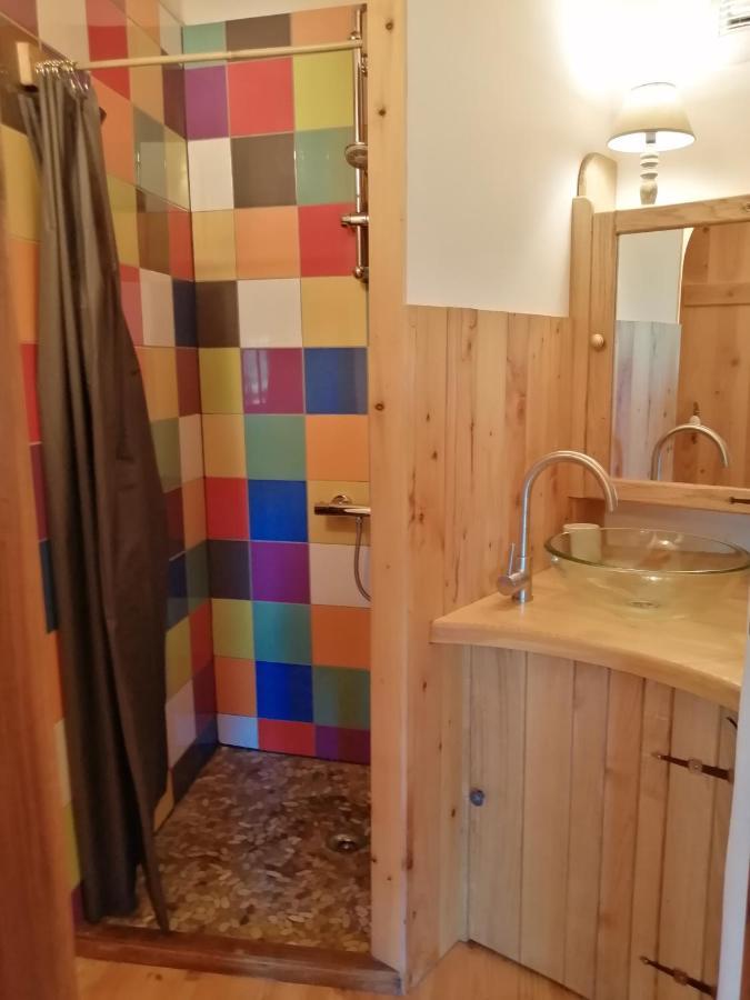 Fount de Cousteno Limbrassac Buitenkant foto